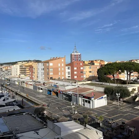 Centre Avec Piscine, Balcon Et Proximité Plage, 2 Personnes - Fr-1-702-3