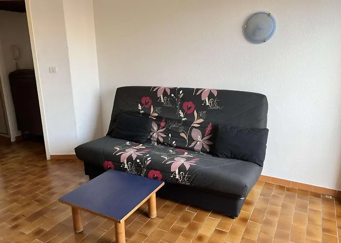 Appartamento Centre Avec Piscine, Balcon Et Proximité Plage, 2 Personnes - Fr-1-702-3 *