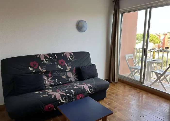 Centre Avec Piscine, Balcon Et Proximité Plage, 2 Personnes - Fr-1-702-3 Appartamento Agde